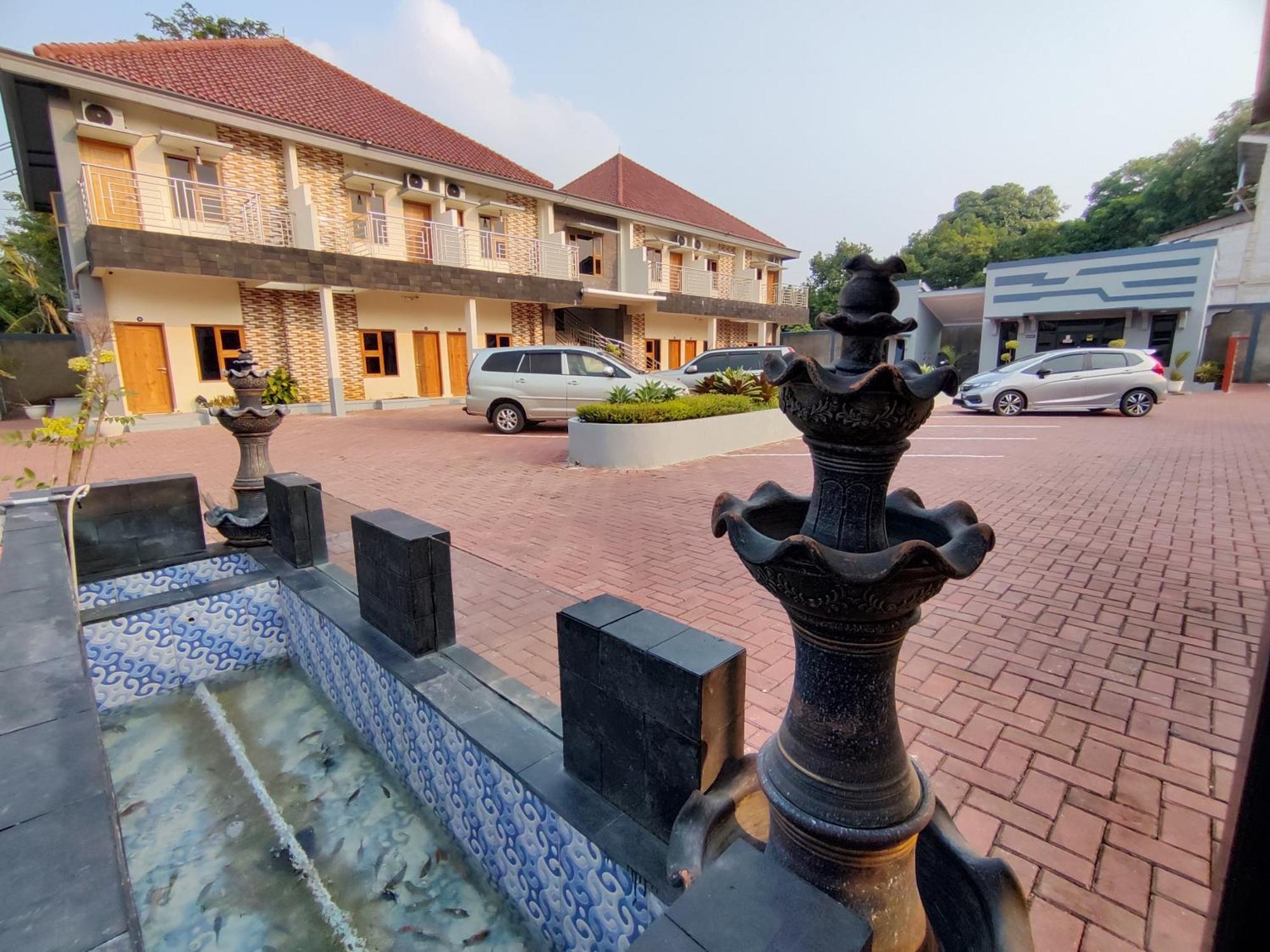 Hotel Cibening 푸르와카르타 외부 사진