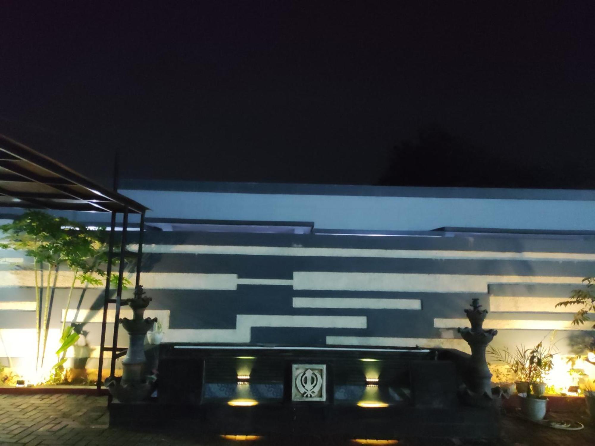 Hotel Cibening 푸르와카르타 외부 사진